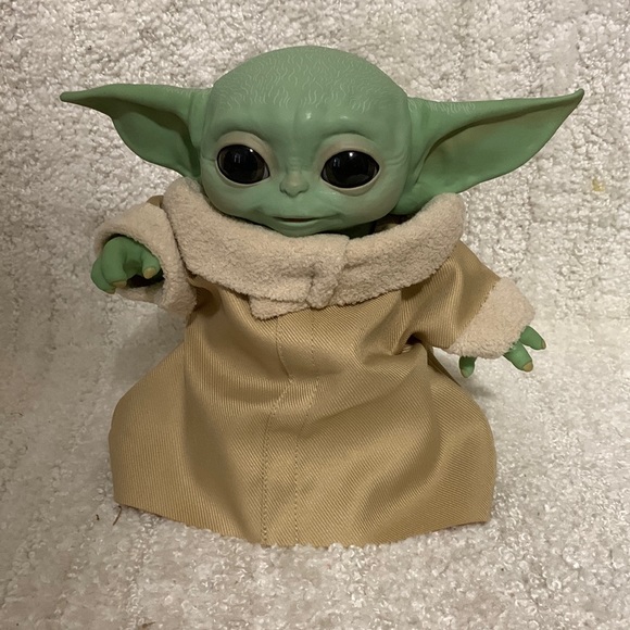 Star Wars Other - Star Wars Mandalorian The Child Baby Yoda Grogu Talking Plush Hasbro Works Great